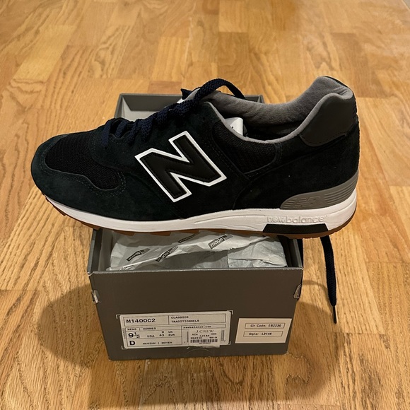 New Balance 1400 - Picture 3 of 3